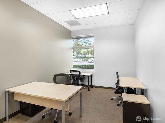 Working at Regus | Waterside Center at Ontario