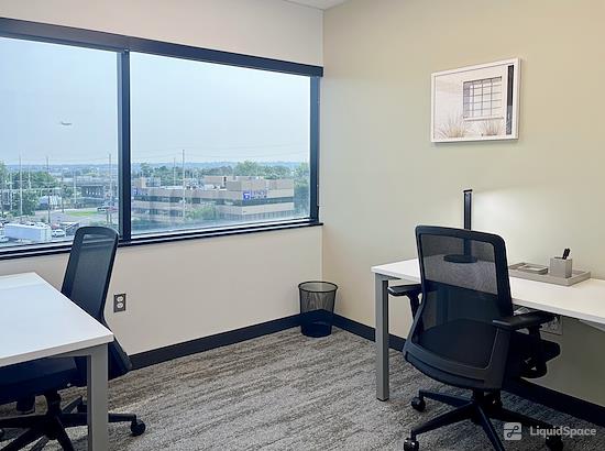 Working at Regus | NJ, Hasbrouck Heights - State Route 17 at Hasbrouck Heights