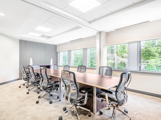 Working at Regus | Massachusetts, Waltham - Waltham Center at Waltham