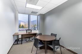 Regus | Huntington Drive