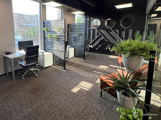 Working at Lucid Private Offices | Southlake Town Square at Southlake