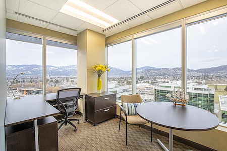 Regus | Landmark - Day Desk