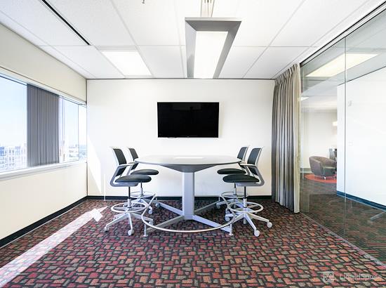 Working at Regus | Quorum at Dallas