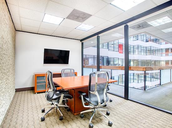 Working at Regus | The Madison at Addison