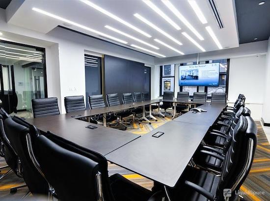 Working at Jay Suites - Fifth Avenue Location at New York