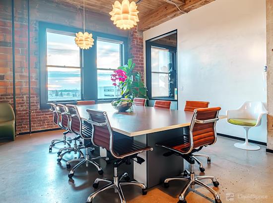 Working at WORKSPACE-THE PACIFIC SOUTHWEST BUILDING at Fresno