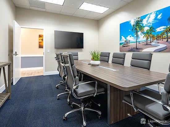 Working at W Executive Suites | Stuart at Stuart
