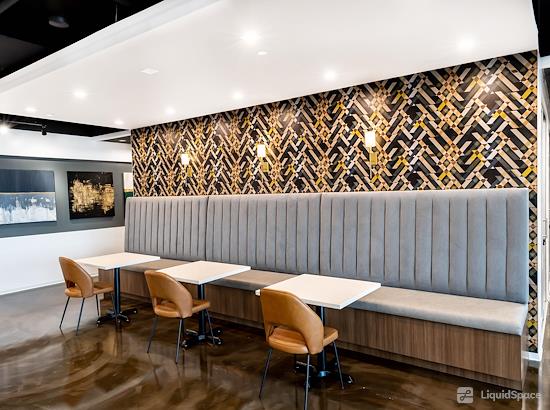 Working at Lucid Private Offices | Alpharetta - Old Milton Parkway at Alpharetta