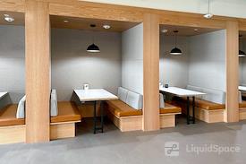 Regus | Garland - LBJ FWY