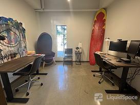 UNITA Manhattan Beach