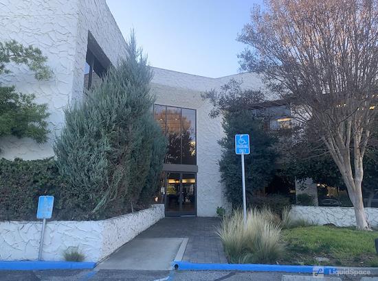 Working at HQ | Sunnyvale at Sunnyvale