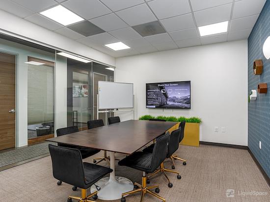 Working at Lucid Private Offices | Southlake Town Square at Southlake