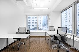 Regus | 57 W 57th