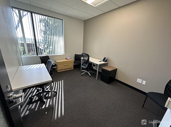 Working at Regus | Embarcadero Place at Palo Alto