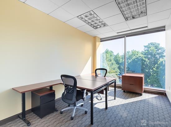 Working at Regus | Sugarloaf at Duluth