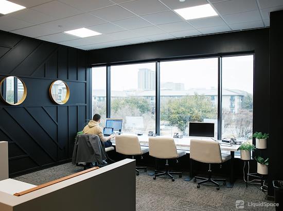 Working at Lucid Private Offices | Legacy - Frisco at Plano