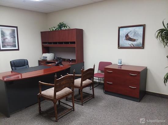 Working at Jurupa Valley Executive Suites at Riverside