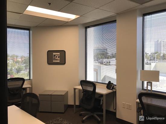 Working at Regus | Del Amo at Torrance