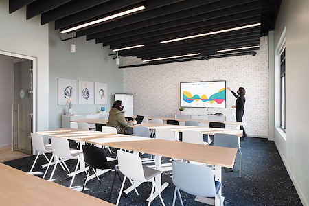 Gather - Midlothian - Diamond Conference Room