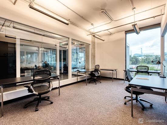 Working at CENTRL Office - Eastside at Portland