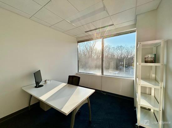 Working at 25N Coworking - Buffalo Grove at Buffalo Grove