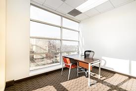 Regus || The Summit