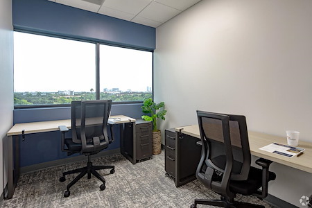 Office Evolution West Palm Beach - Private Office 527