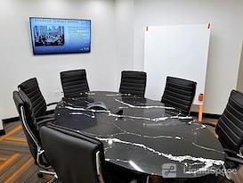 Jay Suites - Fifth Avenue Location