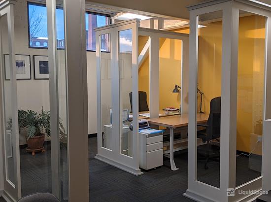 Working at Cubit Coworks at Holyoke