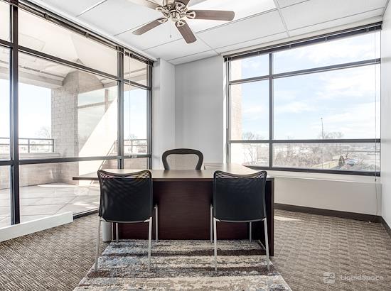 Working at Regus | Columbia Center on Stadium at Columbia