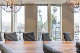 (BH3) Premier Workspaces - Beverly Hills Triangle 3