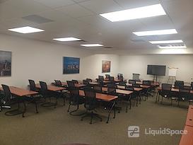Crown Center Executive Suites (CCESuites)