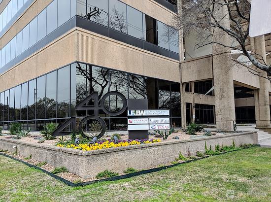 Working at VenturePoint Broadway at San Antonio