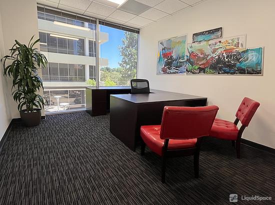 Working at Barrister Suites | Woodland Hills Corporate Center at Woodland Hills