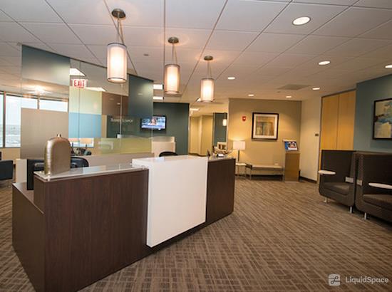 Working at Regus | Prairie Glen at Glenview