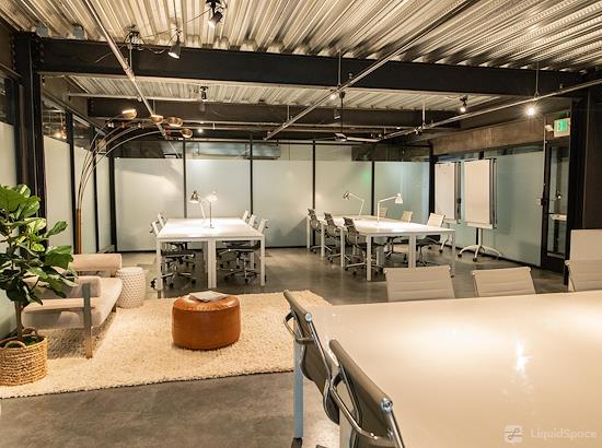 Working at The Cloud Room at Seattle
