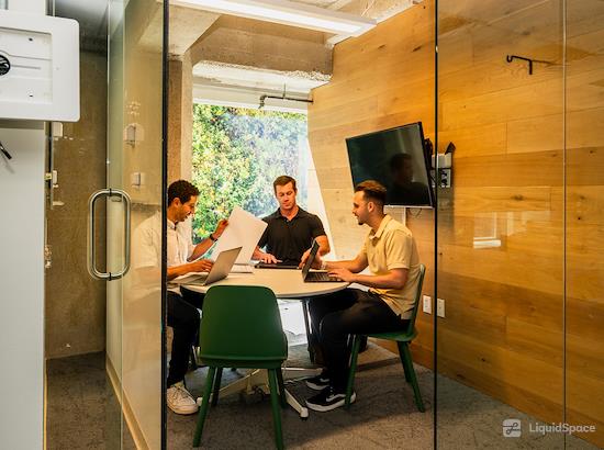 Working at Werqwise Telegraph Hill at San Francisco
