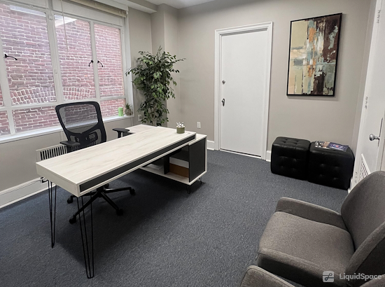 Working at AEON Virtual Office at Hagerstown