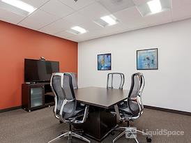 Regus | 1220 Main Place
