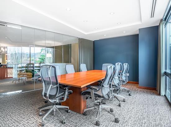 Working at Regus | Kruse Way at Lake Oswego