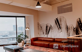 Common Desk - Dallas Arts District