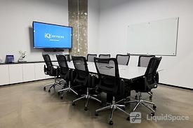 iQ Offices | 150 King Street West
