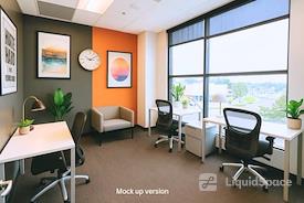 Regus | W. Alameda