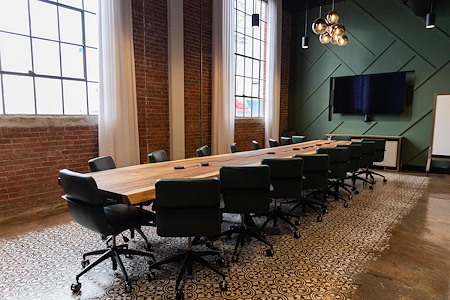 Harbor + Union - Mesa Grande / Board Room