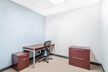Regus | Massachusetts, Waltham - Waltham Center - Day Office