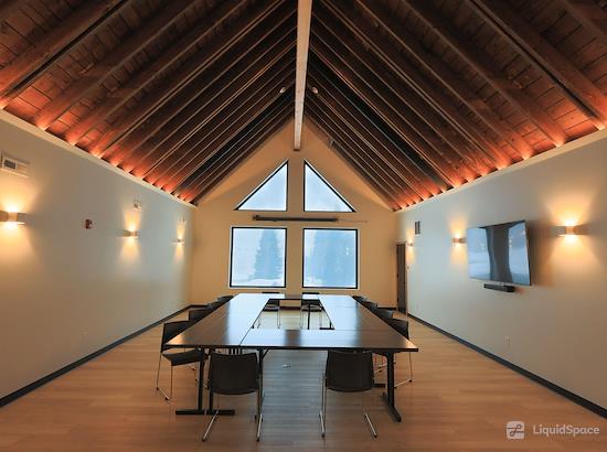 Working at Pass Life Workspace at Snoqualmie Pass