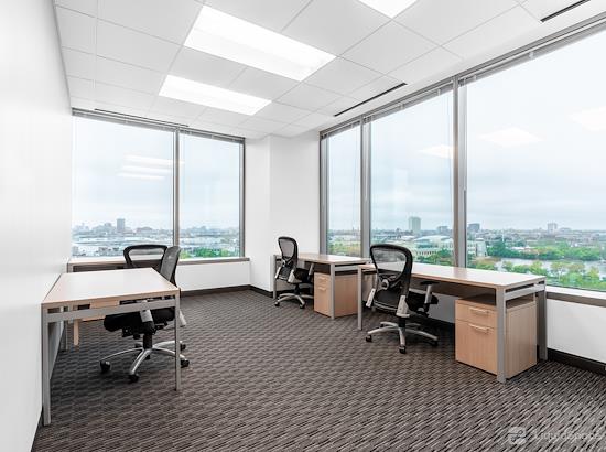 Working at Regus | Lincoln Park at Chicago