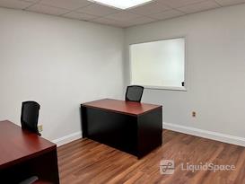 Crown Center Executive Suites (CCESuites)