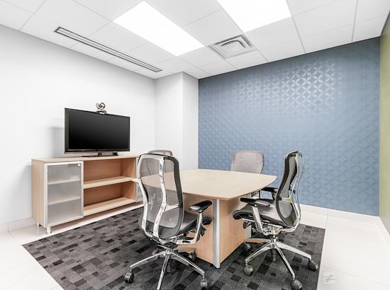 Working at Regus | Lincoln Park at Chicago