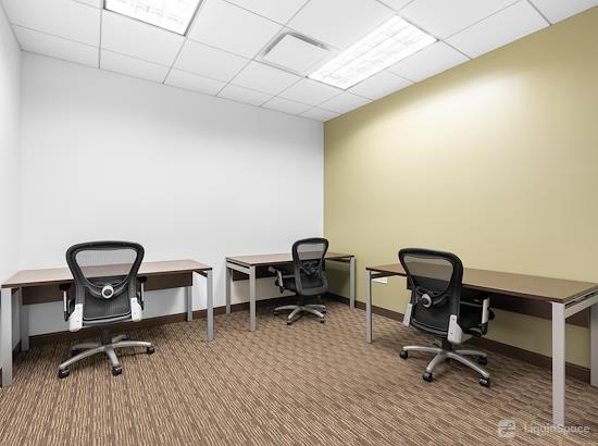 Working at Regus | Landmark Conway Farms at Lake Forest